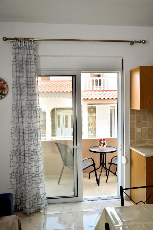 Antonios Apartments アルハンゲロス エクステリア 写真