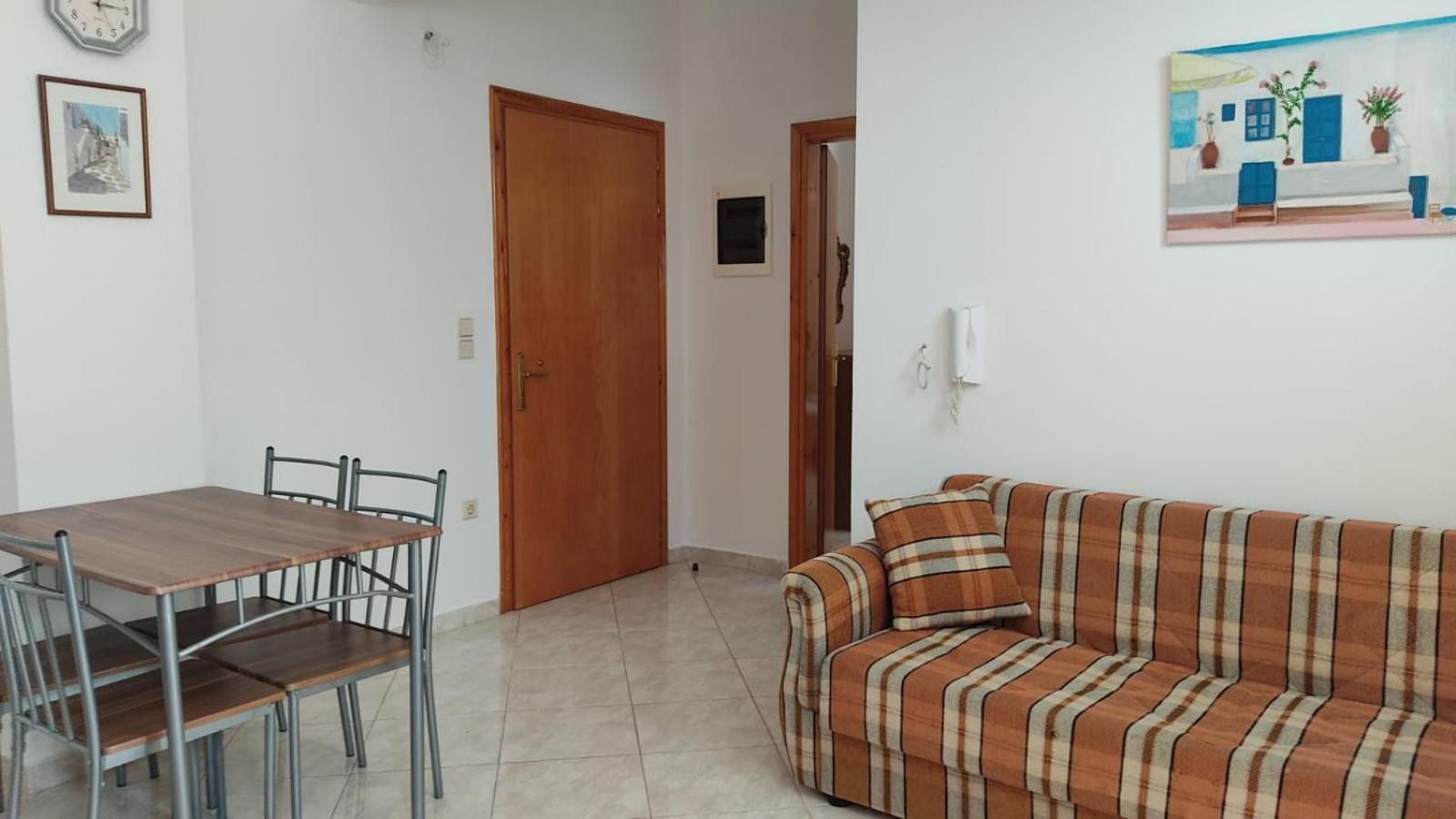 Antonios Apartments アルハンゲロス 部屋 写真